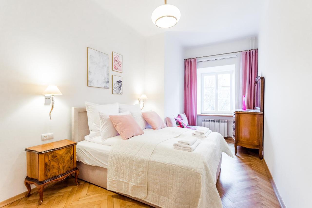 Ego Apartments Old Town II Varsó Kültér fotó